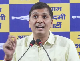 प्राइवेट स्कूलों के पक्ष में और अभिभावकों के खिलाफ है भाजपा सरकार का कदम : सौरभ भारद्वाज