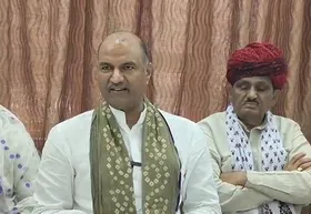 पीएम मोदी ने 140 करोड़ जनता के सहयोग से भारत को दुनिया में बड़ी ताकत बनाया : भाजपा सांसद चंद्र प्रकाश जोशी