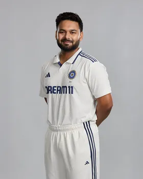 'देश की सेवा के लिए तैयार', पंत ने इंग्लैंड में शुरू होने वाली टेस्ट सीरीज से पहले दिया पोज