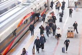 2024 में चीन में परिवहन यात्राओं की संख्या 64 अरब 50 करोड़ से अधिक हो गई