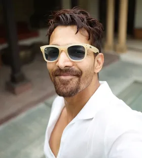 'एक दीवाने की दीवानियत' की शूटिंग पूरी करने के बाद यहां घूमने पहुंचे हर्षवर्धन राणे