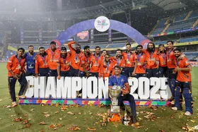श्रेयस अय्यर की मुंबई फाल्कंस फाइनल में हारी, मराठा रॉयल्स बने चैंपियन (लीड-1)