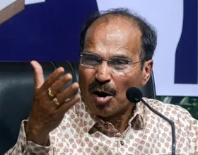 अहमदाबाद विमान हादसा गंभीर, इसकी जांच होनी चाहिए : अधीर रंजन चौधरी