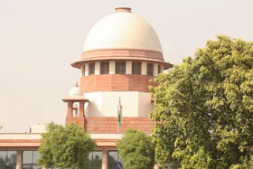 हावड़ा लाठीचार्ज मामला: सुप्रीम कोर्ट से 6 पुलिस अधिकारियों को अंतरिम राहत, हाईकोर्ट के आदेश पर लगी रोक