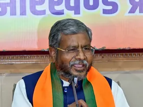 असंवैधानिक तरीके से पद पर बैठा व्यक्ति दे रहा तुगलकी आदेश : बाबूलाल मरांडी