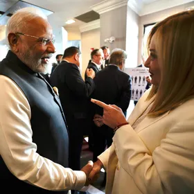 'इटली के साथ भारत की दोस्ती और मजबूत होगी', जी-7 शिखर सम्मेलन में पीएम मोदी ने की जॉर्जिया मेलोनी से मुलाकात