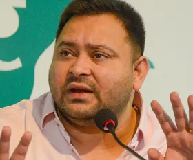 तेजस्वी यादव ने पीएम मोदी के बिहार दौरे से पहले पूछे सवाल