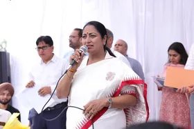 सीएम रेखा गुप्ता ने शालीमार बाग में किया विकास कार्यों का उद्घाटन, बोलीं- 'आदर्श विधानसभा क्षेत्र बनाना लक्ष्य'