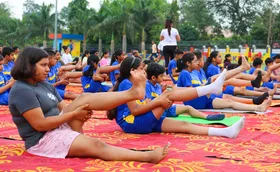 अंतरराष्ट्रीय योग दिवस: छत्तीसगढ़ के बेमेतरा और रायपुर में उत्साह के साथ मनाया गया योग दिवस