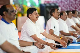 अंतरराष्ट्रीय योग दिवस : भाजपा नेताओं ने दी शुभकामनाएं, योग को जीवन का हिस्सा बनाने का किया आह्वान