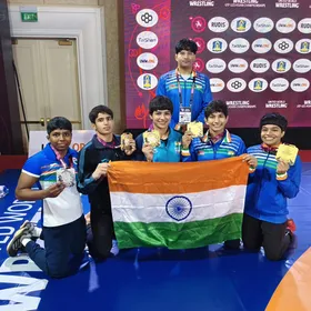 वियतनाम में अंडर-23 सीनियर एशियाई कुश्ती चैंपियनशिप में भारतीय महिलाओं ने ट्रॉफी जीती