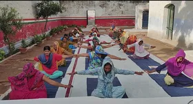 शाहजहांपुर जेल में योग दिवस पर सजी 'संवेदना और संकल्प' की तस्वीर, बंदियों ने साधा मन-तन का संतुलन