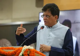 पीएलआई योजना में 1.76 लाख करोड़ रुपए का निवेश, मार्च 2025 तक 12 लाख से अधिक रोजगार हुए पैदा