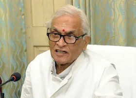 शिक्षक से शिखर तक : बिहार की सियासत के अनमोल अध्याय जगन्नाथ मिश्र