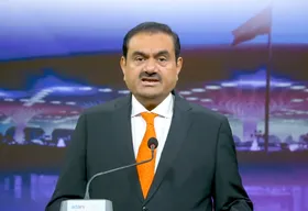 गौतम अदाणी ने उद्यमियों से भारत का पहला एआई-पावर्ड स्पाइनल डायग्नोस्टिक प्लेटफॉर्म बनाने का किया आग्रह