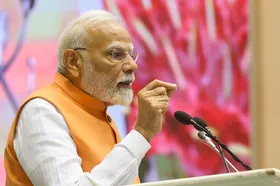 पीएम मोदी ने खनन, रेलवे और जल संसाधन क्षेत्रों की प्रमुख परियोजनाओं की समीक्षा की