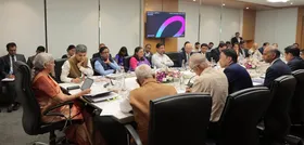 देश में एचएनआई निवेश को आकर्षित करने के लिए गिफ्ट आईएफएससी को अधिक प्रतिस्पर्धी बनाने की जरूरत : वित्त मंत्री