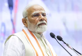 स्वामी विवेकानंद की 123वीं पुण्यतिथि, पीएम मोदी ने किया नमन, बोले- उनके विचार हमारे लिए मार्गदर्शक
