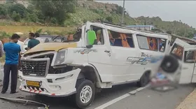 तिरुपति से लौट रहे श्रद्धालु हादसे के शिकार, 3 की मौत, 9 गंभीर