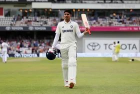 बर्मिंघम टेस्ट : शुभमन गिल ने रचा इतिहास, एजबेस्टन में सबसे बड़ी पारी खेलने वाले भारतीय कप्तान बने