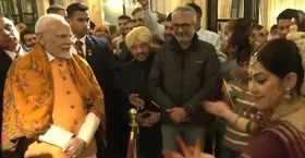 ब्यूनस आयर्स में भारतीय समुदाय ने पीएम मोदी का किया भव्य स्वागत
