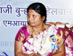 एक मंच पर आए राज ठाकरे और उद्धव ठाकरे, सर्मथकों ने कहा- बाला साहेब का सपना पूरा हुआ