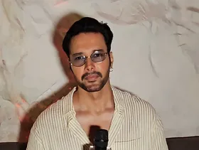 'सरदार जी 3' विवाद में रजनीश दुग्गल ने दिया दिलजीत का साथ , कहा- 'वह कभी भावनाओं को ठेस नहीं पहुंचाएंगे'