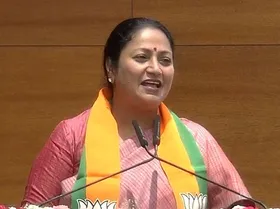 2014 में जो चिंगारी मिली, उसके बाद पूरे देश में रोशनी का माहौल बनता गया : दिल्ली सीएम