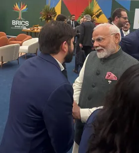 पीएम मोदी ने ब्रिक्स समिट में वैश्विक नेताओं से की मुलाकात, कई मुद्दों पर चर्चा