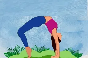 आंखों से लेकर रीढ़-कमर के लिए फायदेमंद है चक्रासन, जानें सही विधि