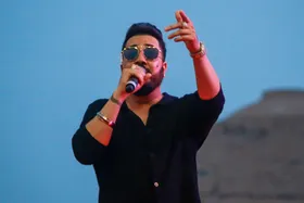 मीका सिंह को बीबा का सॉन्ग ‘क्विजास’ पसंद, बताया- ‘हिंदी-स्पेनिश फ्यूजन शानदार’