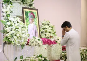 अश्विनी वैष्णव के स्वर्गीय पिता की प्रार्थना सभा में शामिल हुए केंद्रीय मंत्री एवं मुख्यमंत्री, दी श्रद्धांजलि