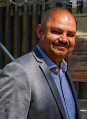 स्वाति मालीवाल से मारपीट मामले में आरोपी बिभव कुमार को कोर्ट से राहत, विदेश जाने की मिली इजाजत
