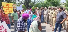 पंजाब सरकार के खिलाफ बेरोजगार सांझा मोर्चा का विरोध प्रदर्शन