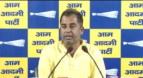 दिल्ली सरकार 'अकाल' में मना रही 'उत्सव', मंत्रियों को देगी महंगे फोन : अनिल झा