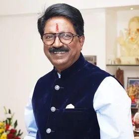 'हमें हिंदी को लेकर सख्ती मंजूर नहीं', राज ठाकरे के प्रदर्शन के बाद शिवसेना-यूबीटी ने सरकार के फैसले का किया विरोध