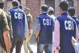 साइबर अपराध पर सीबीआई का शिकंजा, कई राज्यों में छापेमारी