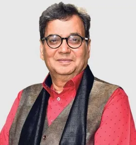 सिर पर घूंघट, माथे पर बिंदी और आंखों में काजल...सुभाष घई की फिल्म में रितेश देशमुख, निर्माता बोले- 'हिरोइन चुन ली'