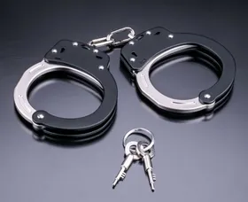 बिहार: किशनगंज में फर्जी आधार कार्ड बनाने वाले गिरोह का भंडाफोड़, एक गिरफ्तार