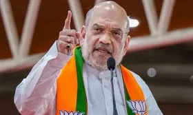 'പഹൽഗാം ഭീകരാക്രമണത്തിലെ സൂത്രധാരൻ ഉൾപ്പെടെ മൂന്ന് ഭീകരരെ വധിച്ചു'.അമിത് ഷാലോക്സഭയിൽ. അമിത്ഷായുടെ പ്രസംഗത്തിന് കയ്യടിച്ച് തരൂർ