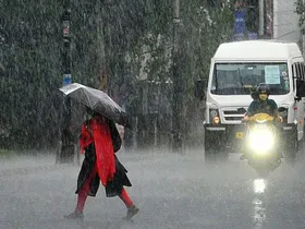 സംസ്ഥാനത്ത് ഇന്നും ഒറ്റപ്പെട്ടയിടങ്ങളില്‍ മഴയ്ക്ക് സാധ്യത