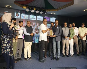 ഗ്രീന്‍ ജോബ്‌സിന് ഗള്‍ഫ് ഇന്ത്യാ ഫ്രണ്ട്ഷിപ്പ് അസോസിയേഷന്‍റെ സിഎസ്ആര്‍ അവാര്‍ഡ്