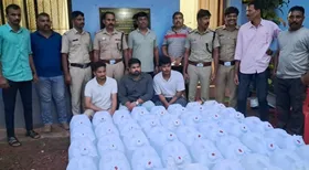 ഓണം ലക്ഷ്യമിട്ട് കേരളത്തിലേക്ക് സ്പിരിറ്റ് കടത്ത്; കാസര്‍ഗോഡ് മൂന്ന് പേർ അറസ്റ്റിൽ
