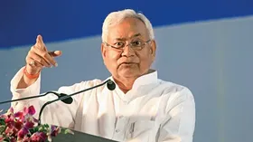 മാധ്യമപ്രവര്‍ത്തക പെൻഷൻ 15000 രൂപയായി ഉയര്‍ത്തി. ബിഹാറിൽ വീണ്ടും വമ്പൻ പ്രഖ്യാപനവുമായി നിതീഷ് കുമാര്‍
