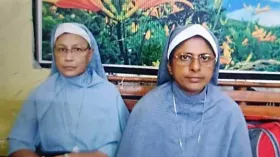 കന്യസ്ത്രീകളുടെ അറസ്റ്റ്. രൂക്ഷ വിമർശനവുമായി കത്തോലിക്ക സഭാ മുഖപത്രം ദീപിക. കന്യാസ്ത്രീകളല്ല മതേതര ഭരണഘടനയാണ് ബന്ദിയായതെന്നും മുഖപ്രസംഗം. ബി.ജെ.പിയുടെ വാക്കും പ്രവൃത്തിയും പൊരുത്തത്തിലല്ലെന്ന് കേരള ഘടകത്തിന് താക്കീത്. ബൈബിളിനും ക്രൂശിതരൂപത്തിനും രാജ്യത്ത് പരോക്ഷ വിലക്കെന്നും വിമർശനം
