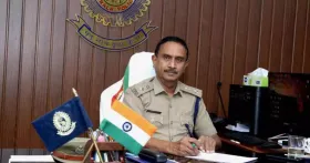 രാഷ്ട്രപതിയുടെ പൊലീസ് മെഡലുകൾ പ്രഖ്യാപിച്ചു. 1090 പേര്‍ക്ക് മെഡൽ. എസ്പി അജിത് വിജയന് വിശിഷ്ട സേവനത്തിനുള്ള മെഡല്‍. കേരളത്തില്‍ 10 പേര്‍ക്ക് സ്തുത്യര്‍ഹ സേവനത്തിനുള്ള മെഡല്‍