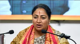 എൻ്റെ ആത്മാവിനെ തകർക്കാൻ കഴിയില്ല: ആക്രമണത്തെക്കുറിച്ച് ഡൽഹി മുഖ്യമന്ത്രി