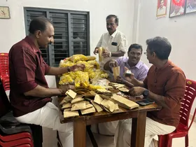 അയ്മനത്ത് ഇന്ന് കരുതലിന്റെ ഉപ്പേരി ഓണം, പുതുമായർന്ന ഓണം ഒരുക്കുന്നത് അഭയം ചാരിറ്റബിൾ സൊസൈറ്റി ഹെൽപ്പ് ഡെസ്ക്ക്