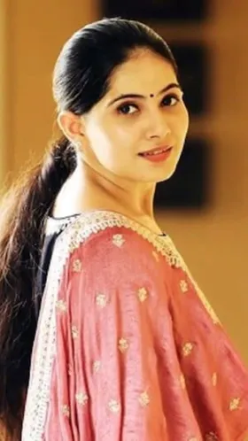 सोशल मीडिया की स्टार और करोड़ों दिलों की इंस्पिरेशन हैं Jaya Kishori