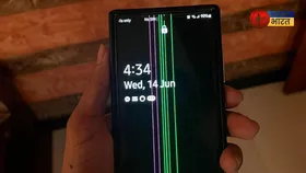 Samsung Smartphone Green Pink Line Issue: अब 30 सितंबर तक फ्री में बदलवा सकते हैं फोन की स्क्रीन
